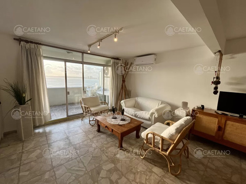 Venta Penthouse Tres Dormitorios. Península, Punta Del Este - Imagen 3