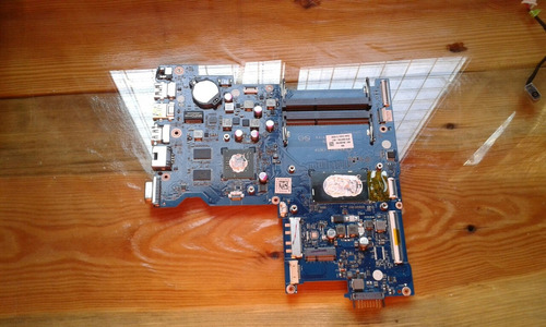 Placa Madre Hp 250 G4 Con Tarjeta De Video Amd Radeon