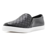 Tênis Slip On Preto Matelassê