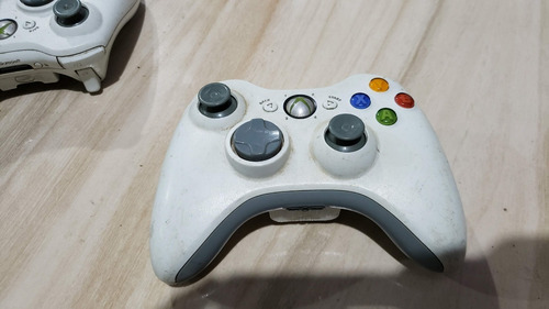 Controle Do Xbox 360 Branco O Lt Tá Acionando Direto. H9