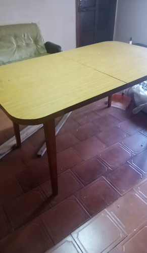 Mesa De Madera Con Fórmica, Extensible