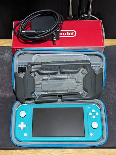Consola Nintendo Switch Lite Azul Turquesa + Accesorios