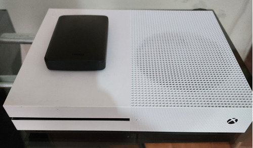 Xbox One S + Disco Duro 2 Tb + Control Creeper 