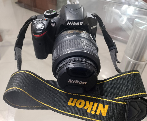  Nikon D3200 + Lente 18-55mm + Lente 8-200mm + Luces Led