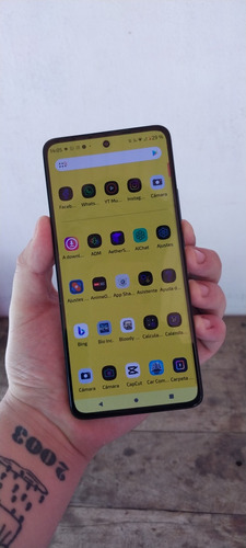 Motorola Moto Edge 30 Usado En Perfecto Estado 