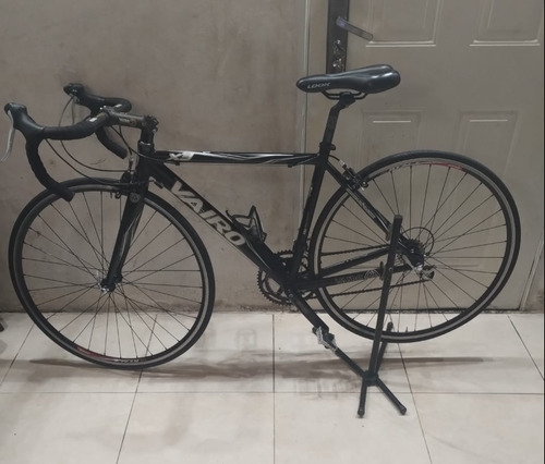 Bicicleta De Ruta Vairo X3. Rod 28