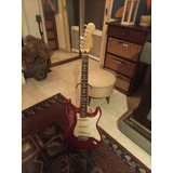 Guitarra Fender Stratocaster C/estuche Rigido