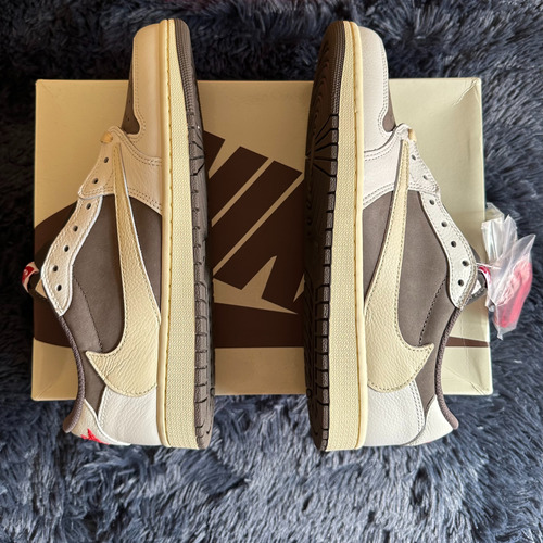 Air Jordan 1 Low Travis Scott Reverse Mocha 43