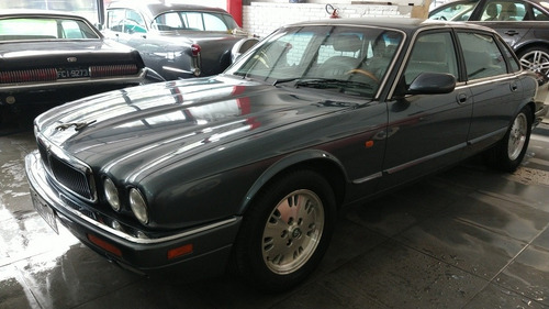 JAGUAR XJ 4.0