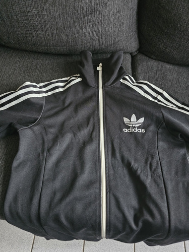 Campera adidas 