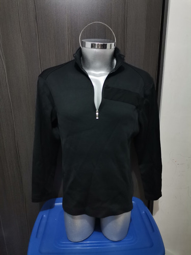 Sudadera Nike Gruesa Talla Mediana Con Detalle