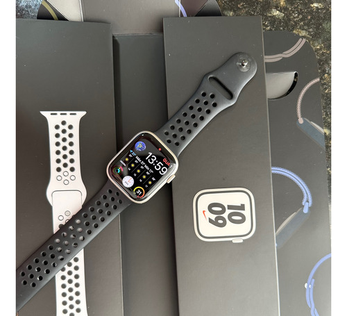 Apple Watch S7 Nike 45 Mm