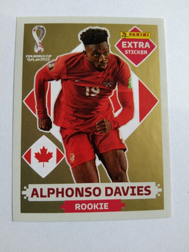 Lámina Original Alphonso Davies Extra Sticker Oro Panini Qat