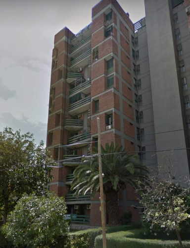 Venta Departamento Torre Verde B° Juniors, Excelente Ubicación, A Minutos Del Centro Y De Nva Cordoba