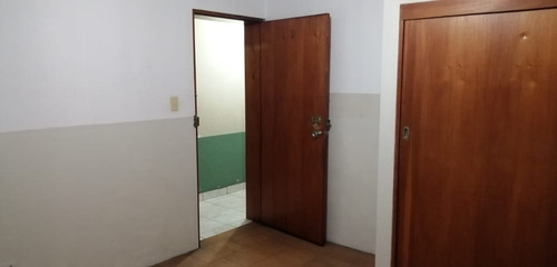 Alquilo Habitación En Surco, Con Baño Privado Y Entrada Independiente.