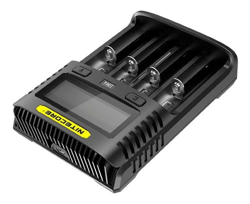 Cargador Um4 Usb Nitecore 4 Slots Display De Estado