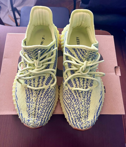 adidas Yeezy 350 V2 Semi Frozen