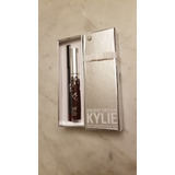 Kylie Jenner Edition Holiday Lip Kit  Vixen