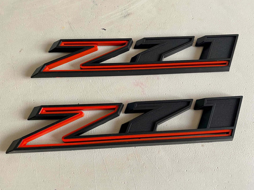 Emblema Z71 Chevrolet Cheyenne Silverado Tahoe Par Emblemas