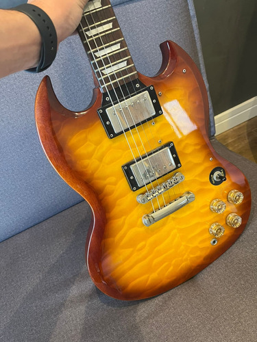 EpiPhone Sg Custom Honey Burst