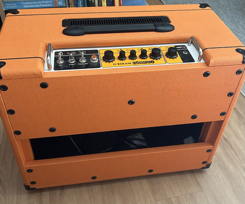 Amplificador Orange Rocker 32 2x10 30w