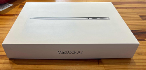 Macbook Air (13-inch, 2017)