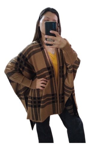 Saco Tipo Poncho Talle Único Abarca Hasta Un 5/6