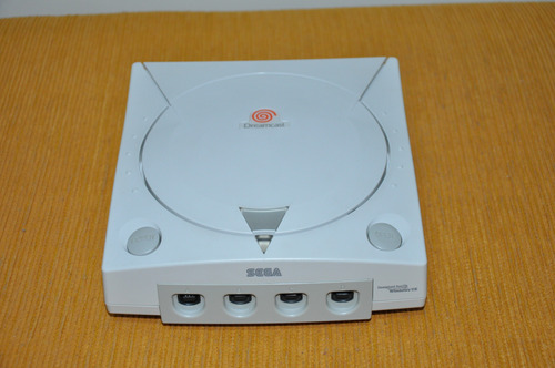 Sega Dreamcast + 2 Controles + Vmu + Vibration Pack + Jogo Taxi Driver