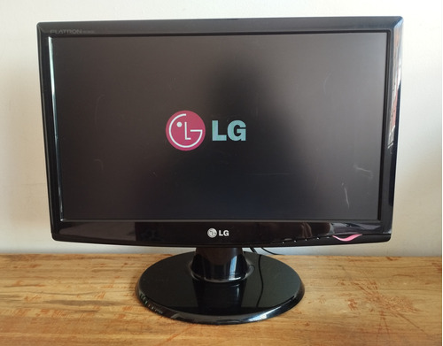 Monitor Lcd LG Widescreen De 18.5  Modelo W1943c