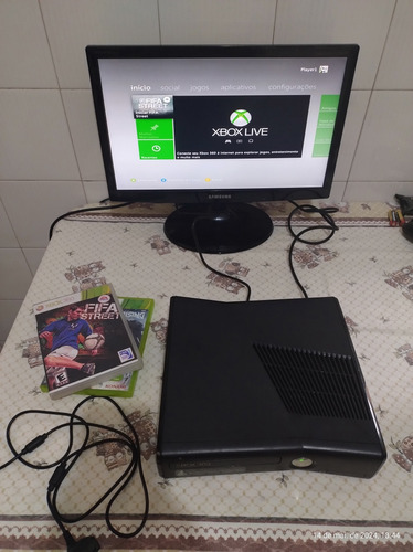 Xbox 360 Slim 4gb Todo Original Roda Todos Jogos