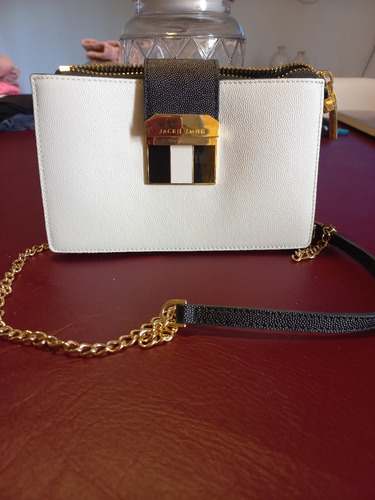 Cartera Jackie Smith