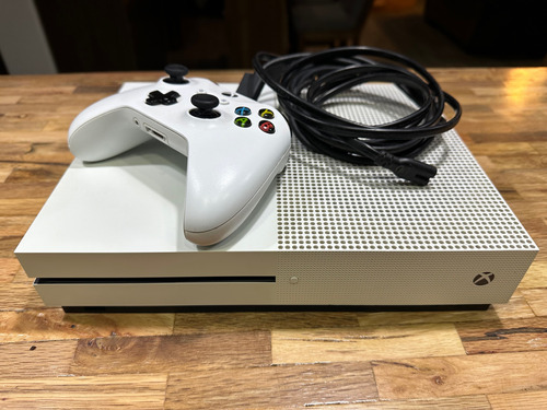 Xbox One 1tb - De Sobremesa - Incluye Controles