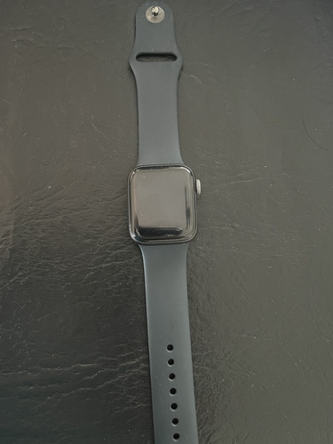 Apple Watch Se (gps 40mm) - Caja Y Correa Color Negro - 
