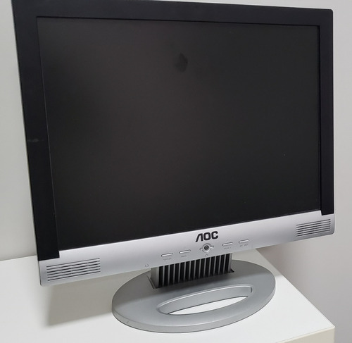 Monitor Aoc Lm522 Lcd 15  - Com Caixas De Som Embutidas