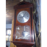 Reloj Con Pendulo De Madera Marca Polaris A Cuerda Funciona 