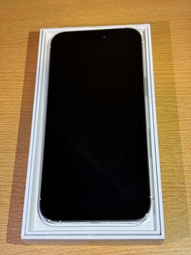 Apple iPhone 14 Pro Max (256 Gb) - Blanco 86%