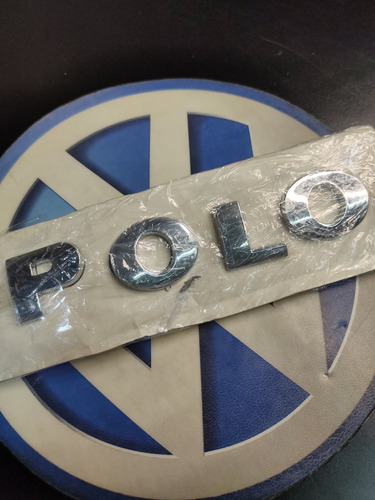 Emblema Maleta Polo Volkswagen  Foto 3