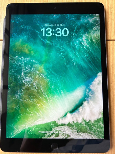 iPad  Apple 32gb Cinza 7th Generation 2019 A2197 10.2 