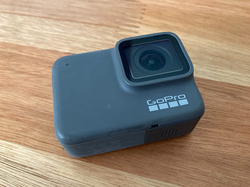 Câmera Gopro Hero7 Silver 4k Chdhc-601 Ntsc/pal Silver  