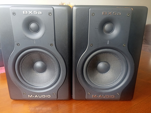 Monitores De Referência Para Estúdio M-audio Bx 5 A