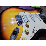 Guitarra Stratocaster Squier California 