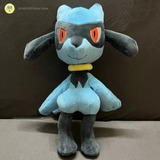 Pelucia Riolu Boneco Pokemon Lucario Original Nintendo 