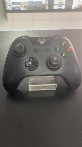 Controle Xbox One Sem Fio Preto Microsoft Seminovo