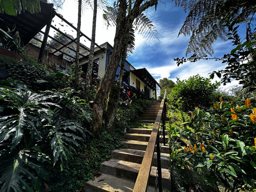 Hermosa Casa Campestre Con Acabados De Lujo Modernos