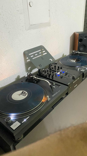 Technics 1200 Mk5 + Ortofon Pro S + Mixer Pionner S3 +