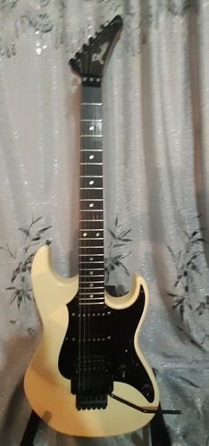 Guitarra Fender Floyd Rose  Japón 