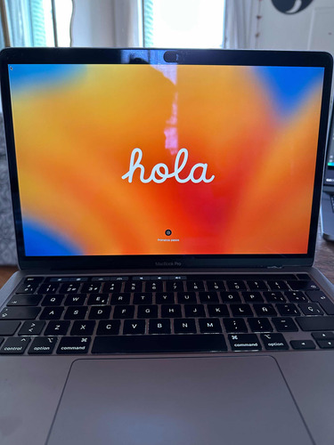 Macbook Pro 2020 13 - 16gb - Intel I7 2,3 Ghz - 4 Núcleos