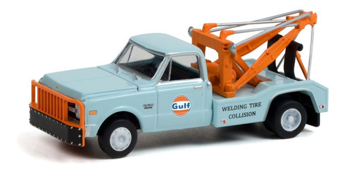 Greenlight Gulf 1969 Chevrolet C-30 Dually Wrecker