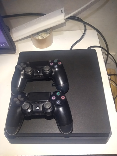 Playstation 4 Slim 1tb