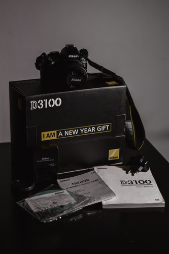 Nikon D3100 + Lente Kit 18-55 